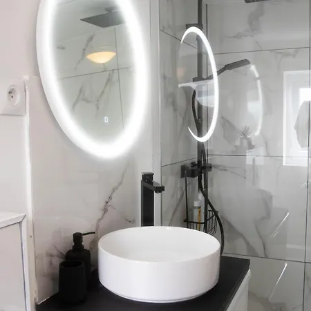 Literie D'exception, Luxe Calme Et Confort Lägenhet Rouen