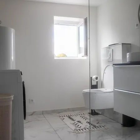 Appartement Literie D'exception, Luxe Calme Et Confort